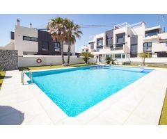 BUNGALOW  DE 2 DORMITORIOS 2 BAÑOS EN TORRE DE LA HORADADA ( ORIHUELA COSTA )