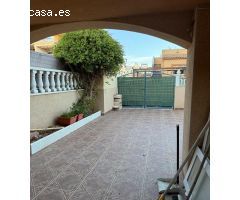 ADOSADO EN PUNTA PRIMA CON VISTAS AL MAR. 3 DORMITORIOS. 2 BAÑOS. ( ORIHUELA COSTA )