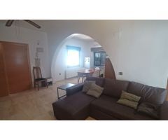 CHALET PAREADO EN TORREVIEJA