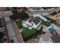 CHALET EN LOS BALCONES EN TORREVIEJA( ALICANTE )