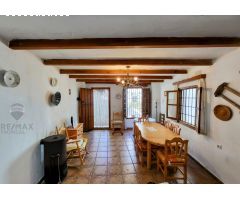 Chalet en Venta en Molvízar, Granada