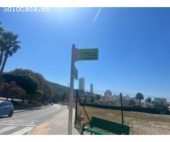 SUELO URBANO PARA LA CONSTRUCCIÓN DE UN CHALET INDEPENDIENTE O 2 INDEPENDIENTES