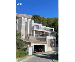 Altea Hills, chalet 4 plantas con ascensor.