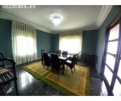 Villa de Lujo en Venta en Oviedo, Asturias