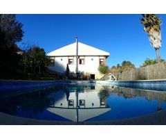 Casa  en Corbera con piscina en parcela de 2000 metros cuadrados