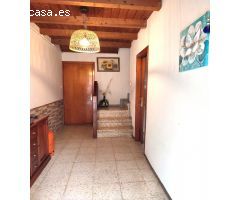 casa de pueblo en el centro de santa eulalia para entrar a vivir