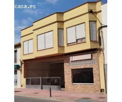 CASA/PISO CON GARAJE Y BAJO COMERCIAL