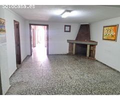 CASA EN PLANTA BAJA EN MONTROI