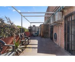 ÁTICO REFORMADO CON ESPECTACULAR TERRAZA