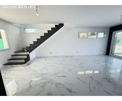 Villa en Venta en Bazar, Granada
