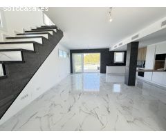Villa en Venta en Bazar, Granada