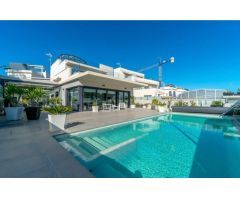 Villa en Venta en Orihuela Costa, Alicante