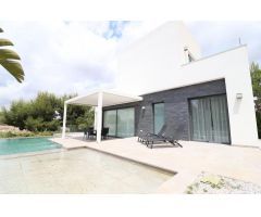 Villa en Venta en Orihuela Costa, Alicante