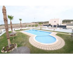 Casa en Venta en San Miguel de Salinas, Alicante