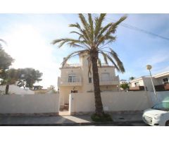 Villa en Venta en Cabo Roig, Alicante