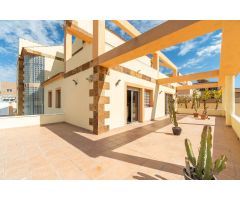 Villa en Urbanización Aguas Nuevas (Torrevieja )