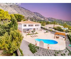 Villa en Venta en Altea la Vella, Alicante