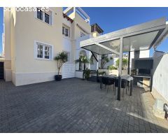 Apartamento en Venta en Villamartín, Cádiz
