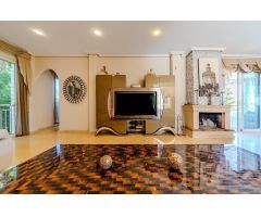 Villa en Venta en Torrevieja, Alicante