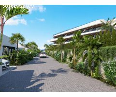 Residencia de nueva construcción en primera línea del campo de golf La Serena, en Los Alcázares