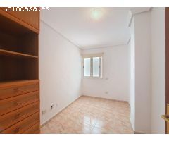 Bajo en venta en Arinaga