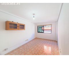 Bajo en venta en Arinaga