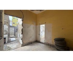 Venta de Casa a Reformar en Tamaraceite - Las Palmas