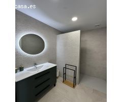 Villa en Venta en Pinoso, Alicante