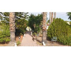 CHALET EN VENTA CON PISCINA Y BARBACOA