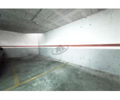 AMPLIA PLAZA DE APARCAMIENTO CON TRASTERO EN FINCA DE OBRA SEMINUEVA.