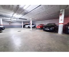 AMPLIA PLAZA DE APARCAMIENTO CON TRASTERO EN FINCA DE OBRA SEMINUEVA.