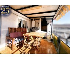 ÁTICO EXTERIOR REFORMADO CON TERRAZA