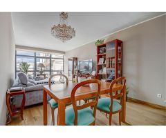 ¡¡JUNTO A RAMBLA DE SABADELL!!   PISO ALTO EN FINCA SEMINUEVA , TOTALMENTE EXTERIOR.