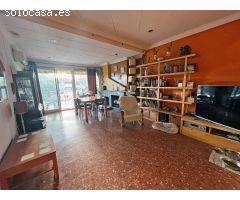 LUMINOSA CASA DE 5 HABITACIONES CON PATIO Y GARAJE