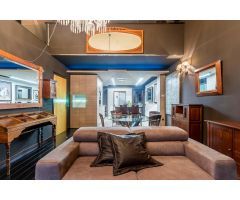 EXCLUSIVO Y ELEGANTE DÚPLEX CON TERRAZA