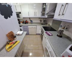 PISO CENTRICO DE 3 HAB EN ZONA ESCOLA PIA
