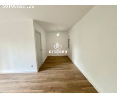 ¡VIVIENDA REFORMADA A ESTRENAR EN UNA DE LAS MEJORES ZONAS DE SANT FELIU DE LLOBREGAT!