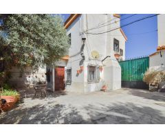 Chalet para reformar a tu gusto y sacarle rentabilidad desde el primer día.