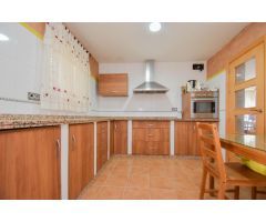 Chalet para reformar a tu gusto y sacarle rentabilidad desde el primer día.