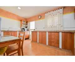 Chalet para reformar a tu gusto y sacarle rentabilidad desde el primer día.