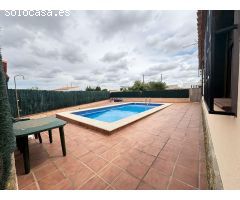 ESTUPENDO CHALET EN CHINAREJO CONIL