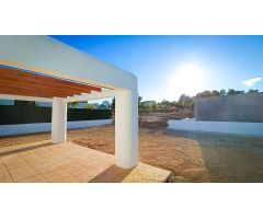 VILLA DE OBRA NUEVA ESTILO IBIZA EN POLOP