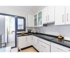 Piso en Venta en Urbanización Roquetas de Mar, Almería