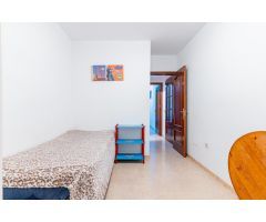 Piso en Venta en Urbanización Roquetas de Mar, Almería