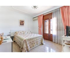 Casa Tipo Dúplex en Venta en Urbanización Roquetas de Mar, Almería