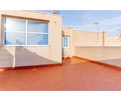 Triplex en Venta en Urbanización Roquetas de Mar, Almería