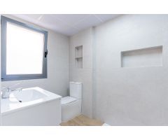 Piso en Venta en Urbanización Roquetas de Mar, Almería