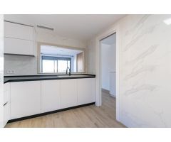 Piso en Venta en Urbanización Roquetas de Mar, Almería