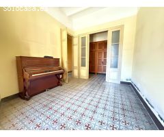 Casa señorial en el corazón del pueblo