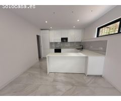 Moderna casa de estreno con amplias terrazas en Begur